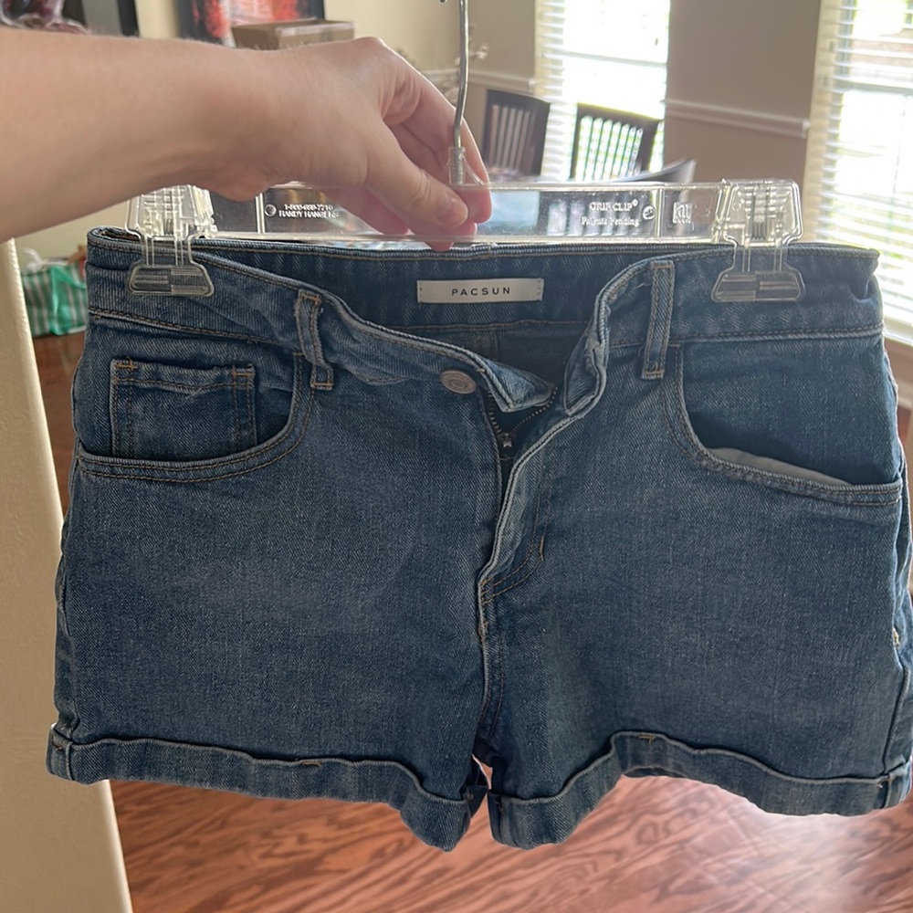 Pacsun “Mom shorts” size 26